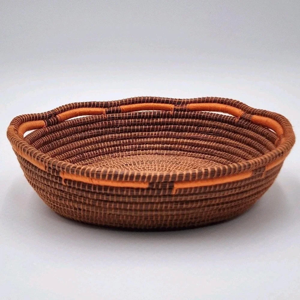 Handwoven Honduran Pine Needle Basket Round Coiled Scalloped Rim Colorful Boho